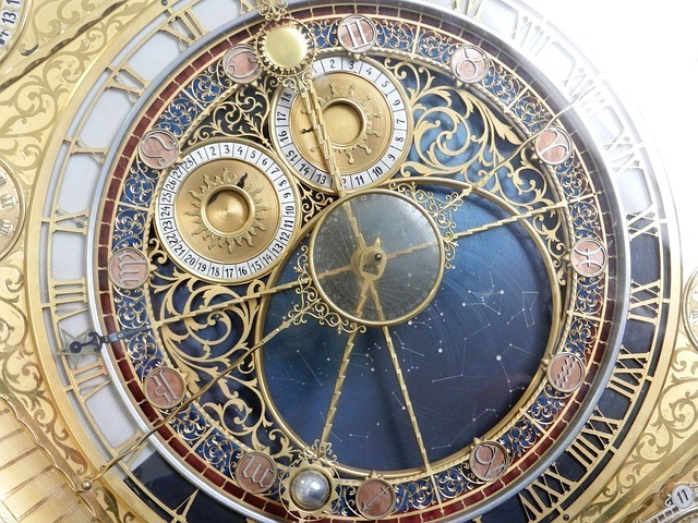 clock-2050857_640.jpg